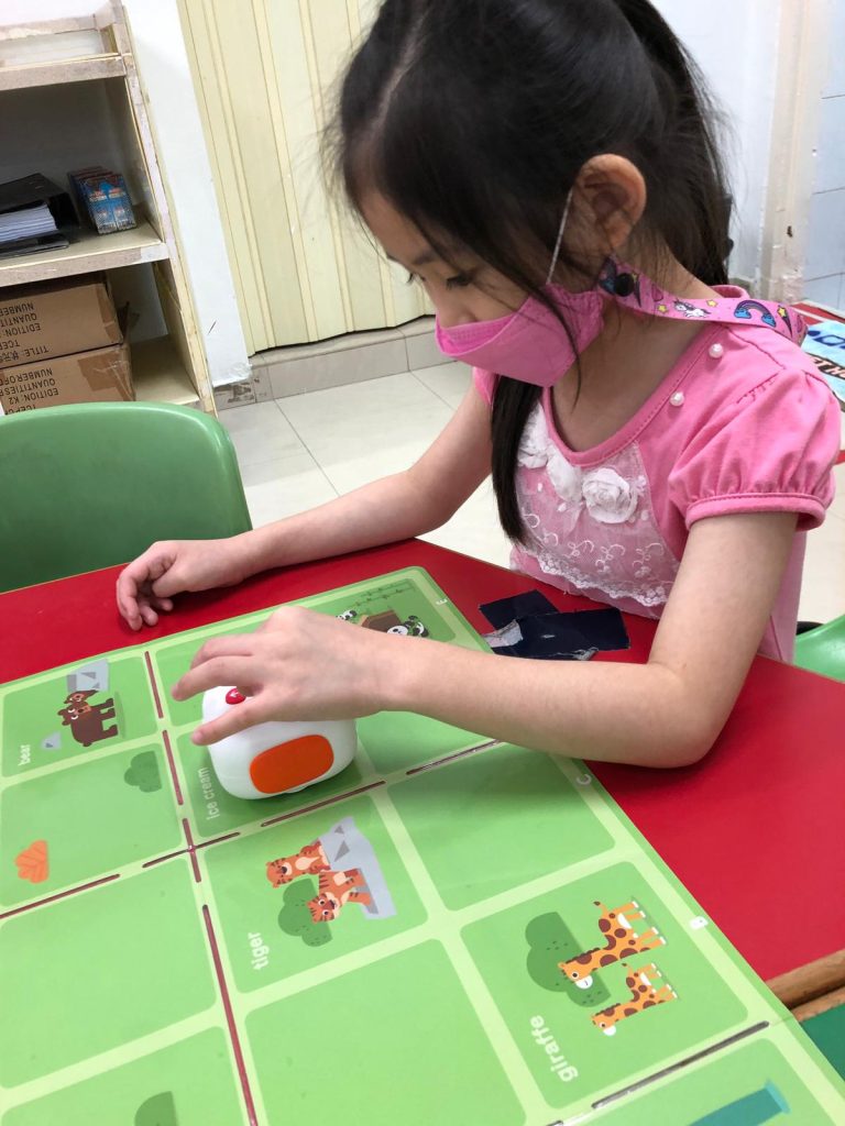 Singapore – Tale-Bot Pro – Kindergarten